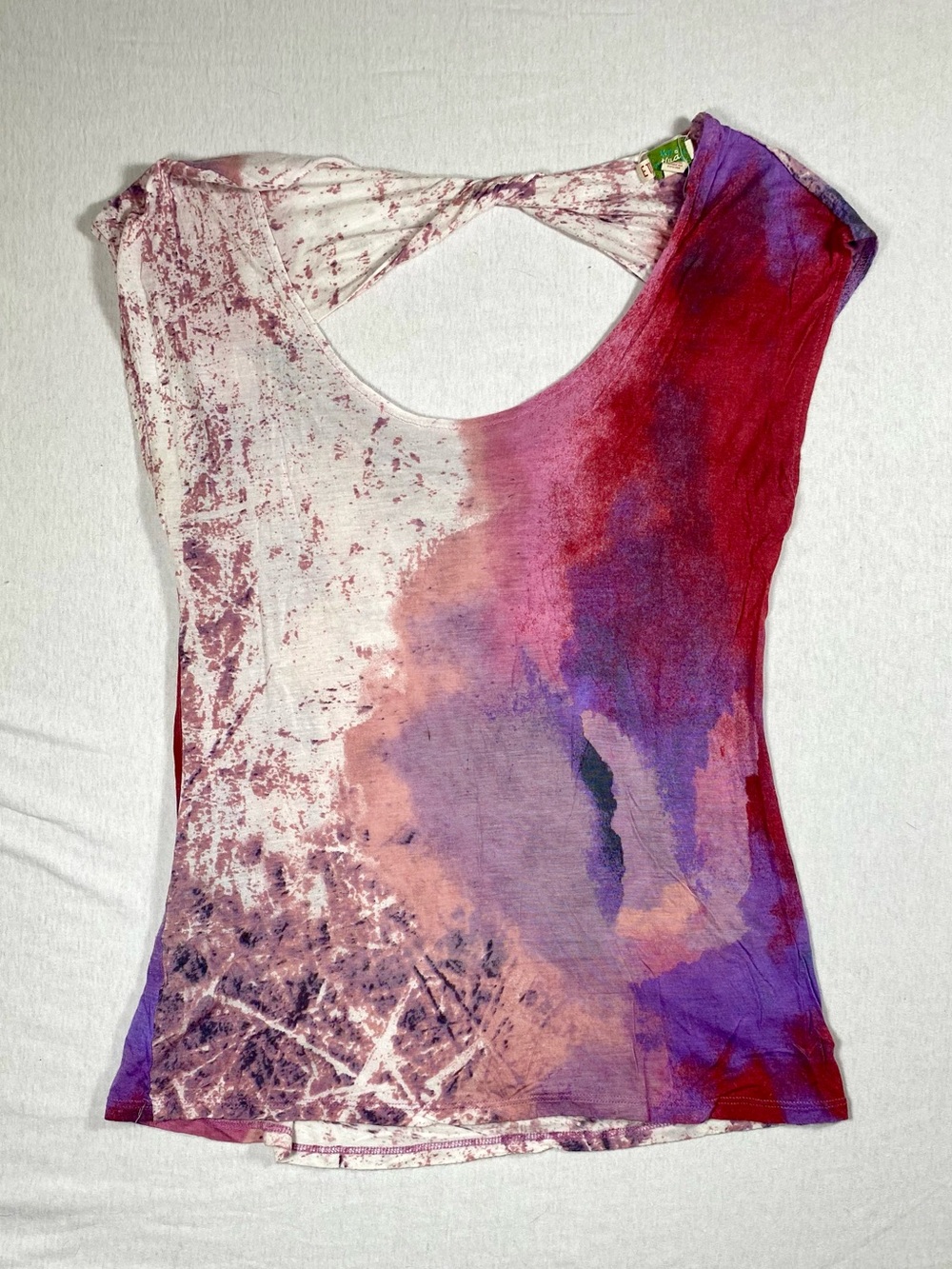 Tua Women's S Tie-Dye Abstract Cutout Tank Top - Purple & Red